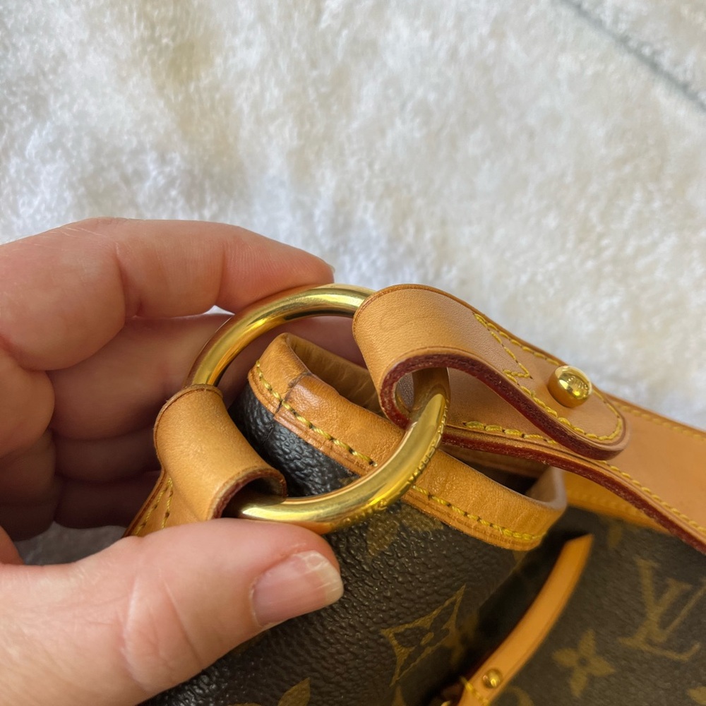 Louis Vuitton Delightful GM Monogram Large Tote
Priced to sell - Picture 17 of 17